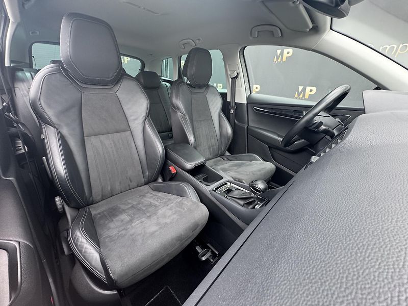 Škoda Karoq (2019) 1.5TSi DSG Style Virtual RZV - fotka 20 z 52