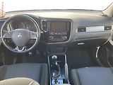 Mitsubishi Outlander (2017) 2.0, AC, tempo, kamera - náhled 8