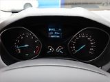 Ford Focus (2015) 1.0 EcoBoost, Automat - náhled 9