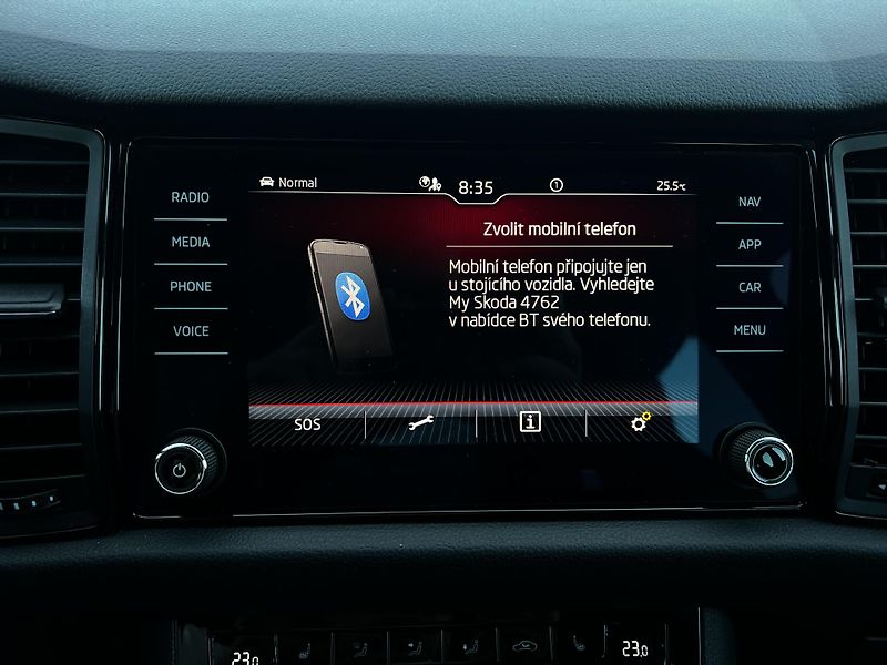 Škoda Kodiaq 2.0TDI DSG 110KW Sportline DPH - fotka 16 z 25
