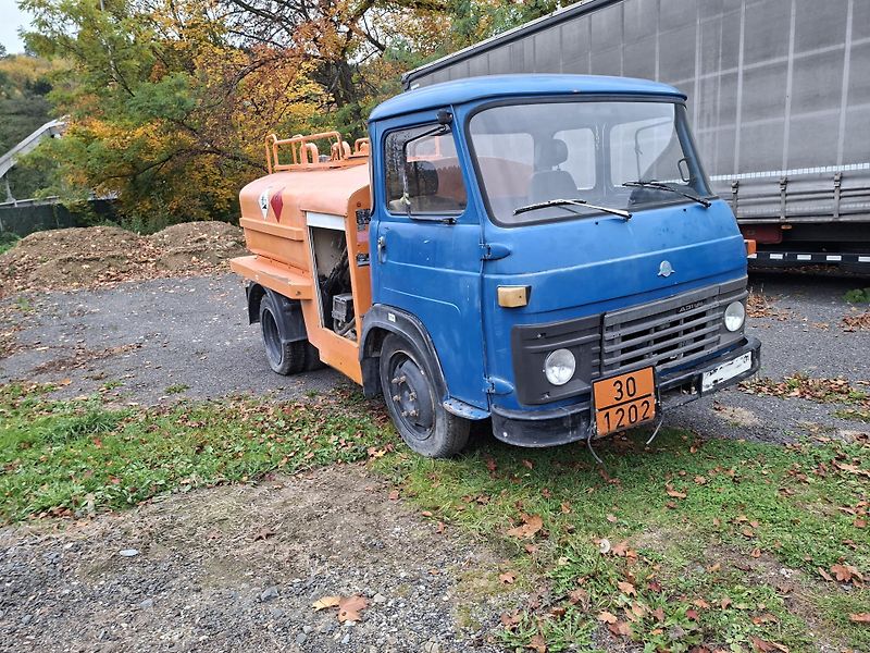 Avia Ostatní (1980) A 30 CISTERNA  - fotka 1 z 14