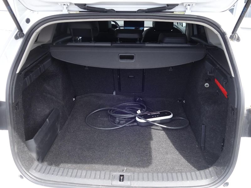 Škoda Enyaq (2021) iV60 Sport Line, SoH 91,8%,DPH - fotka 24 z 28
