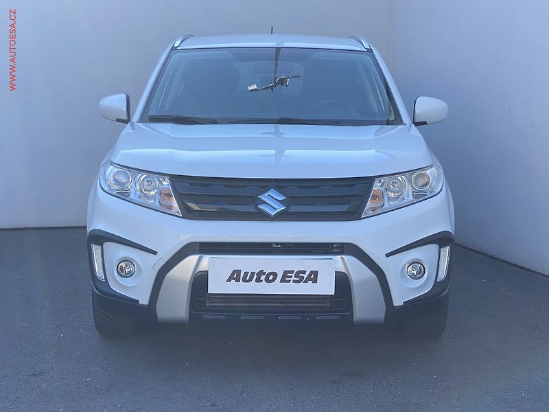 Suzuki Vitara (2015) 1.6 DDiS AllGrip, Premium, AC - fotka 2 z 19