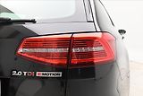 Volkswagen Passat 2,0 TDI 140 kW DSG 4Motion Zár - náhled 30