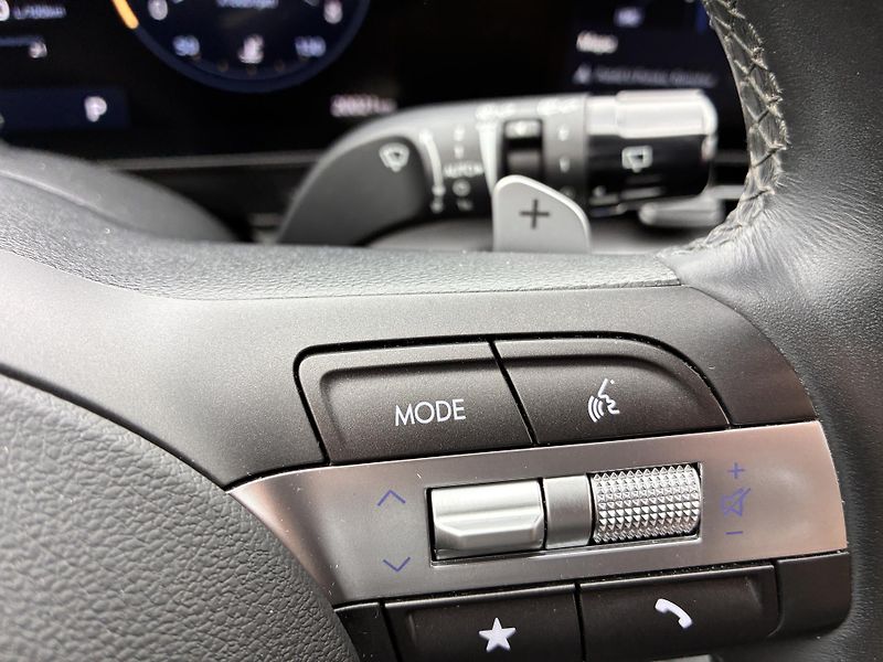 Hyundai Kona 1.0-88KW,AUTOMAT REZERVACE - fotka 27 z 34
