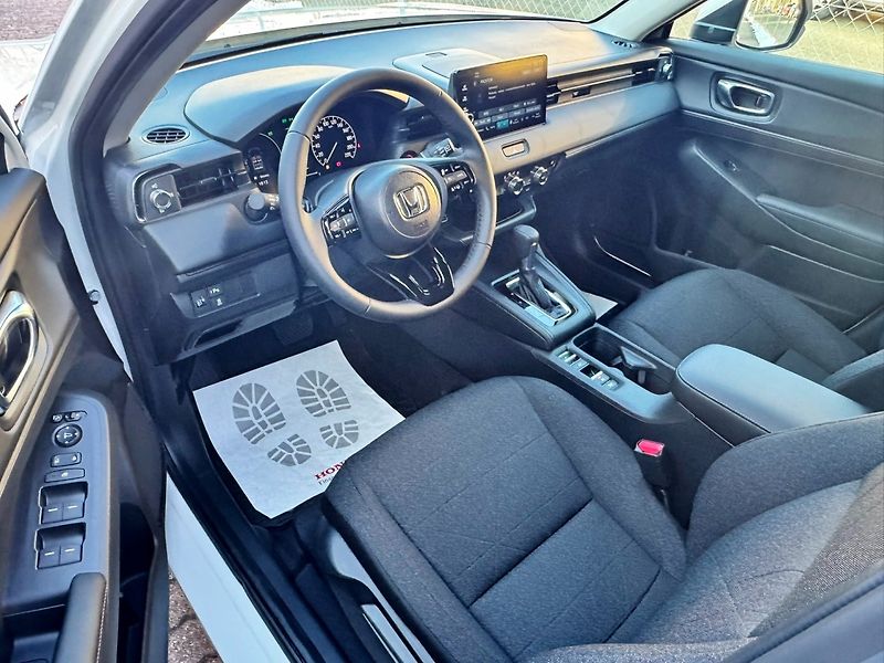Honda HR-V (2026) 1.5 eHEV Elegance MR27 - fotka 6 z 12