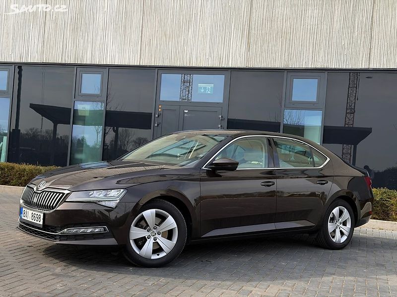 Škoda Superb (2020) 2.0 TDi 110kw/STYLE/tažné - fotka 3 z 27