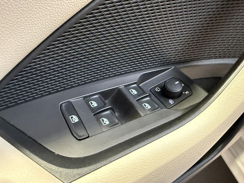 Škoda Octavia 1.5 TSI 110kW Style Combi - fotka 10 z 14