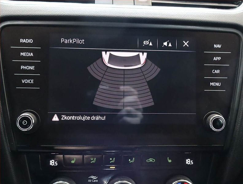 Škoda Octavia (2020) Ambition 2.0 TDI, Automat - fotka 16 z 20