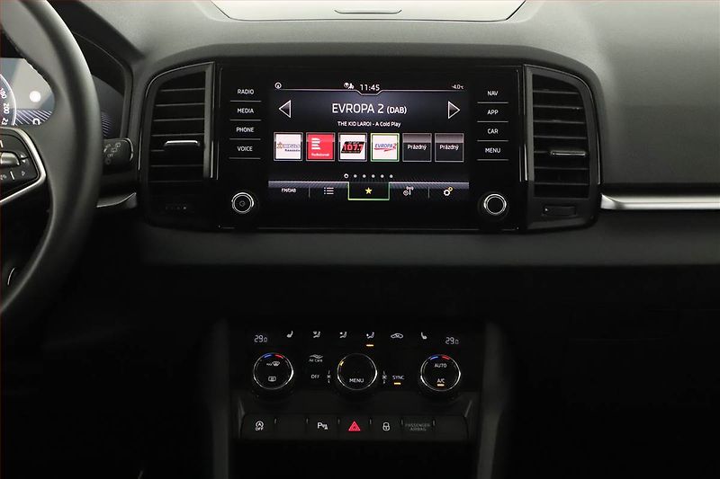 Škoda Karoq (2024) Fresh 2.0 TDI - fotka 9 z 18