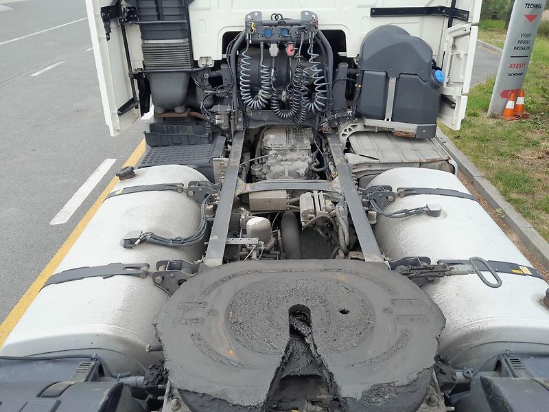 Volvo FH 500 LowDeck - fotka 6 z 39