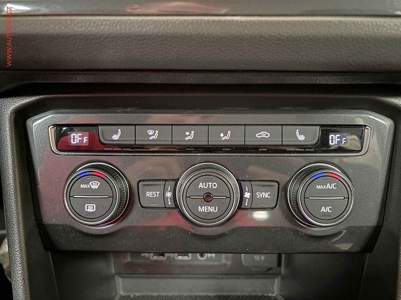 Volkswagen Tiguan (2018) 1.4 TSi, Sound, LED, TZ, +ALU - fotka 15 z 17