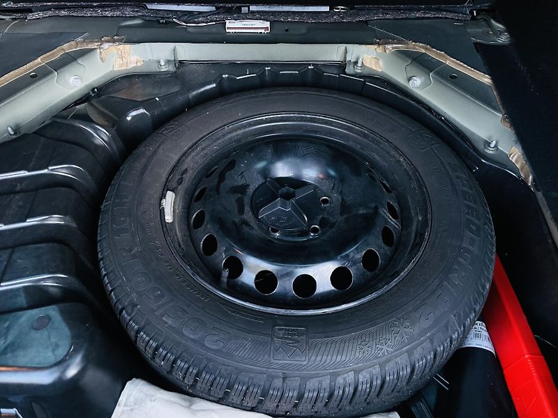 Renault Grand Scénic 1.6dCi MANUÁL KAMERA SERVISKA - fotka 22 z 47