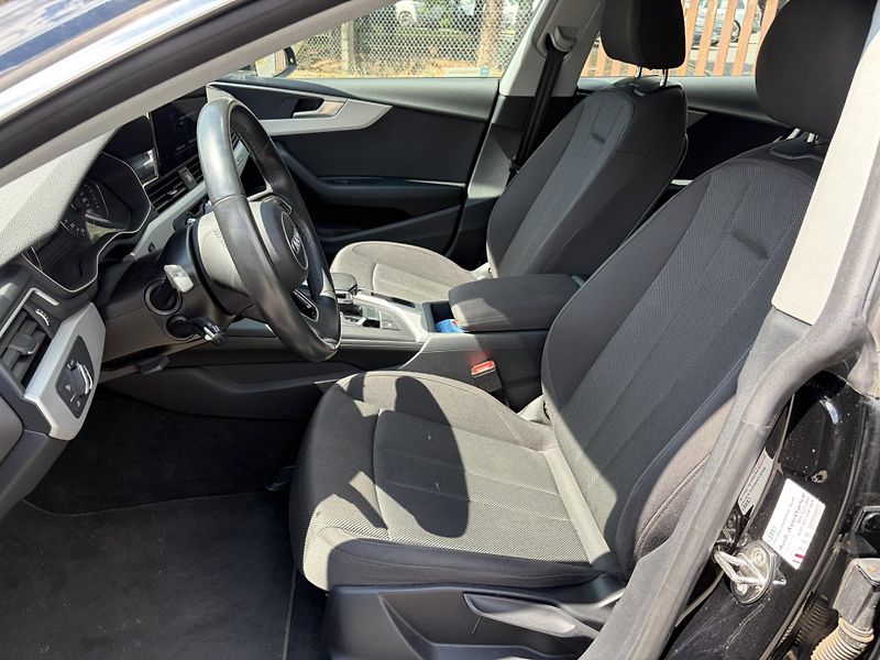 Audi A5 (2021) 2.0 40 Tdi Quatro S Tronic ČR - fotka 7 z 29