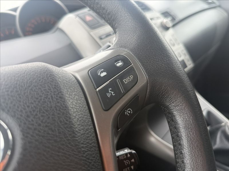 Toyota Verso 2,0 D-4D 93kW DIGIKLIMA 6KVALT - fotka 16 z 26