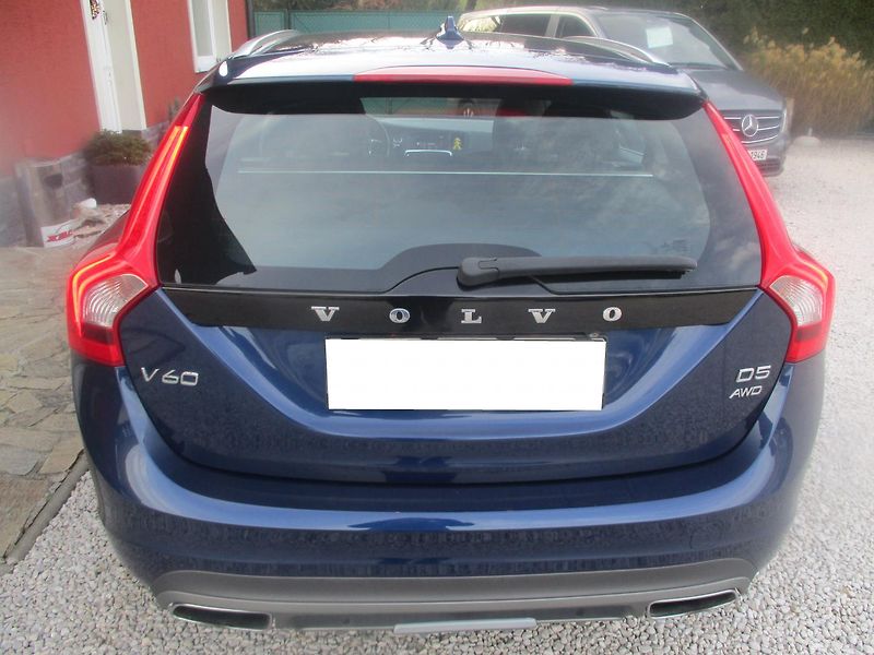 Volvo V60 D5 AWD Polestar - fotka 4 z 39