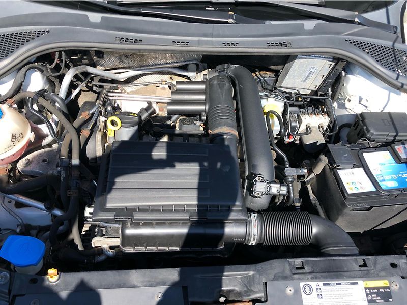 Škoda Fabia COMBI 1.2 TSi AMBITION - fotka 26 z 26