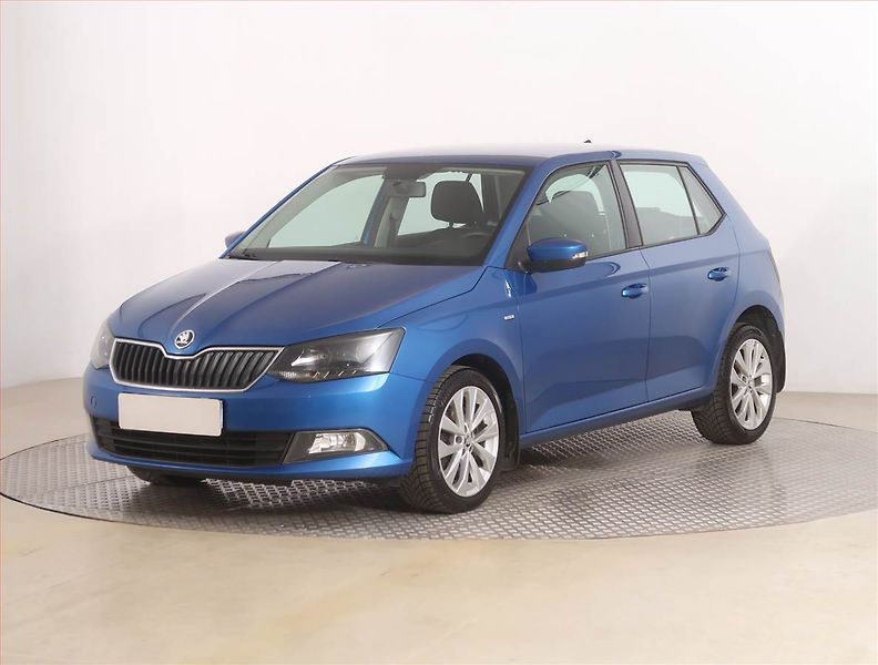 Škoda Fabia (2017) Drive 1.2 TSI, Automat - fotka 2 z 23