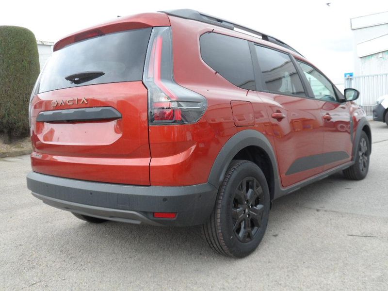 Dacia Jogger (2026) Extreme Eco-G 120 - fotka 3 z 5
