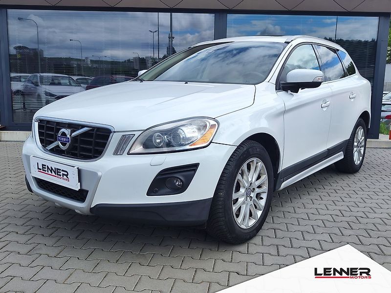 Volvo XC60 D5 2.4/136kW Summum AUT. - fotka 1 z 28