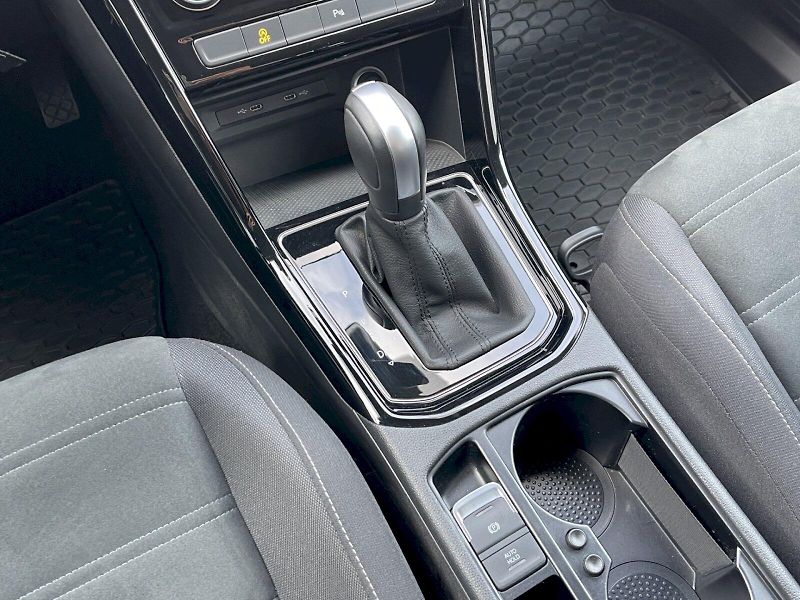 Volkswagen Touran (2022) 1.5 TSI 110 kW DSG Highline - fotka 11 z 35