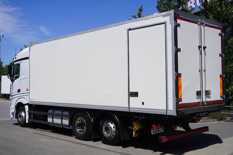 Mercedes-Benz Actros (2018) 2542 / GIGA cabin - fotka 5 z 25