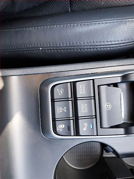 Hyundai Tucson (2015) 2.0 CRDi, 4X4, Automat, Kůže - fotka 24 z 31
