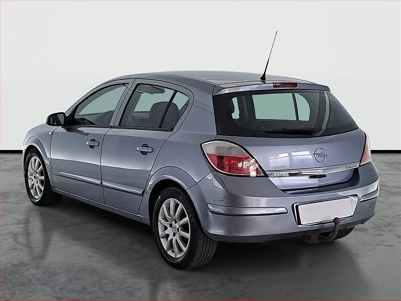 Opel Astra (2006) 1.6 16V, nová STK, Tažné - fotka 4 z 11