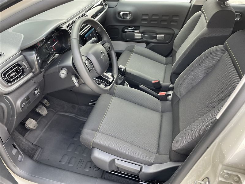 Citroën C3 1,2 i 61KW ČR.1.MAJITEL - fotka 17 z 26