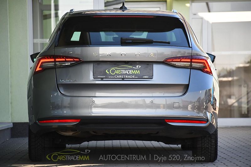 Škoda Octavia 2.0TDi Top Selection DSG ACC  - fotka 4 z 55