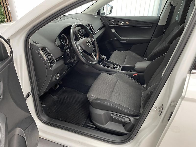 Škoda Karoq 2.0 TDi 4x4 DSG ČR NAVI ACC  - fotka 21 z 30