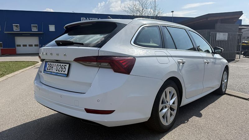 Škoda Octavia (2021) 2.0TDI KOMBI MANUÁL  - fotka 6 z 23
