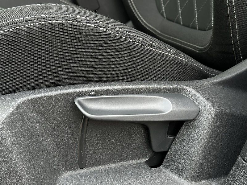Škoda Karoq 2.0TDi 4x4 DSG 150PS Sportline - fotka 14 z 47
