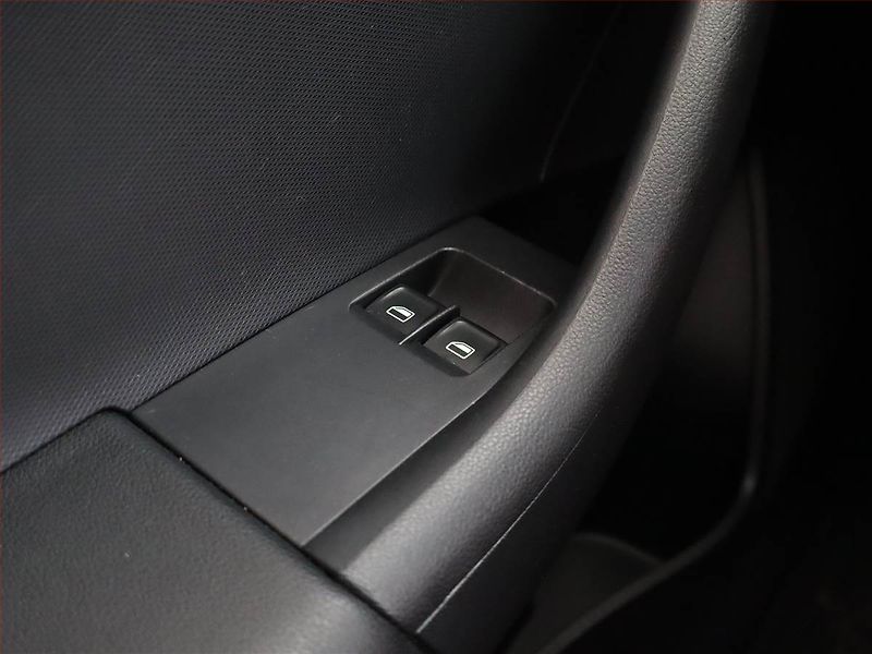 Škoda Rapid (2014) 1.2 TSI, Tempomat - fotka 14 z 15
