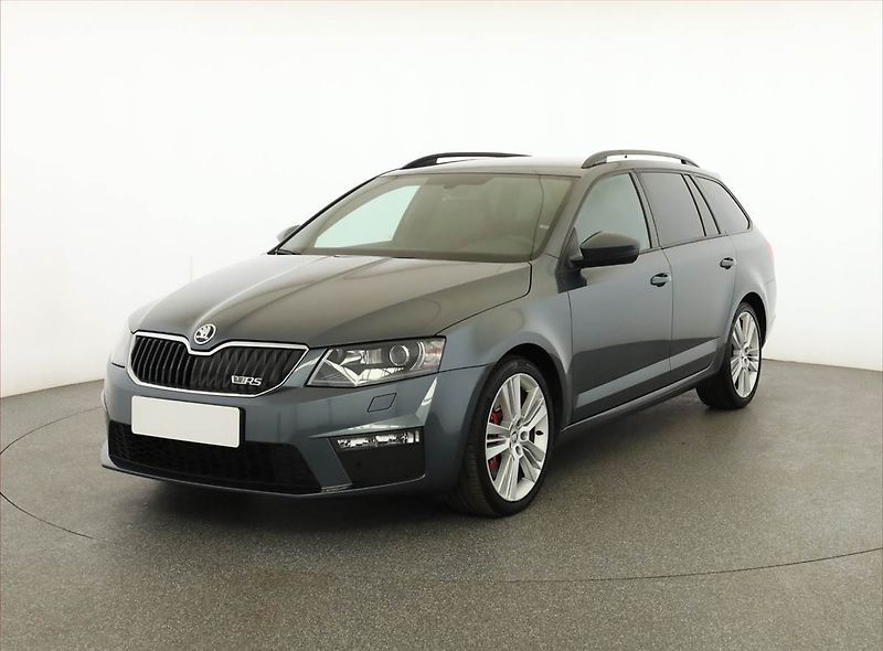Škoda Octavia (2015) RS 2.0 TDI, Automat, Kůže - fotka 2 z 20