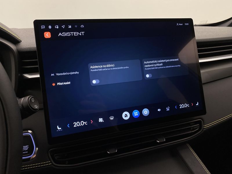 Lynk & Co 01 (2025) CORE PHEV AUT CZ 1.maj - fotka 45 z 92
