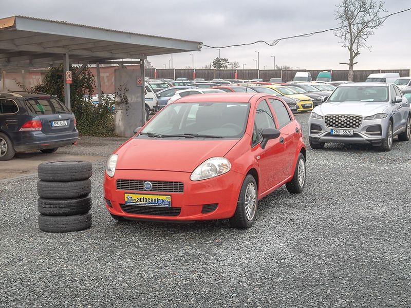 Fiat Grande Punto (2007) 1.4i 2x KOLA – PO SERVISU - fotka 1 z 37