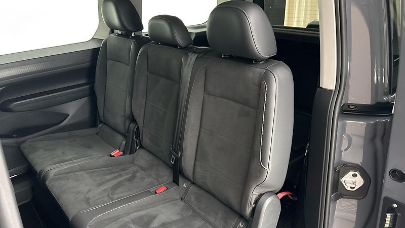 Volkswagen Caddy 2.0 Tdi 90kw Maxi Style Dsg - fotka 16 z 26