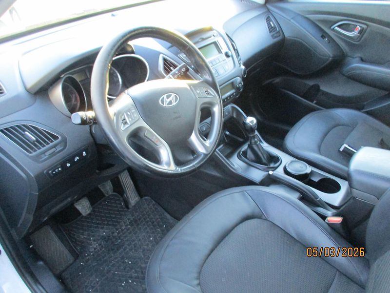 Hyundai ix35 (2015) 1,6 i - fotka 9 z 10
