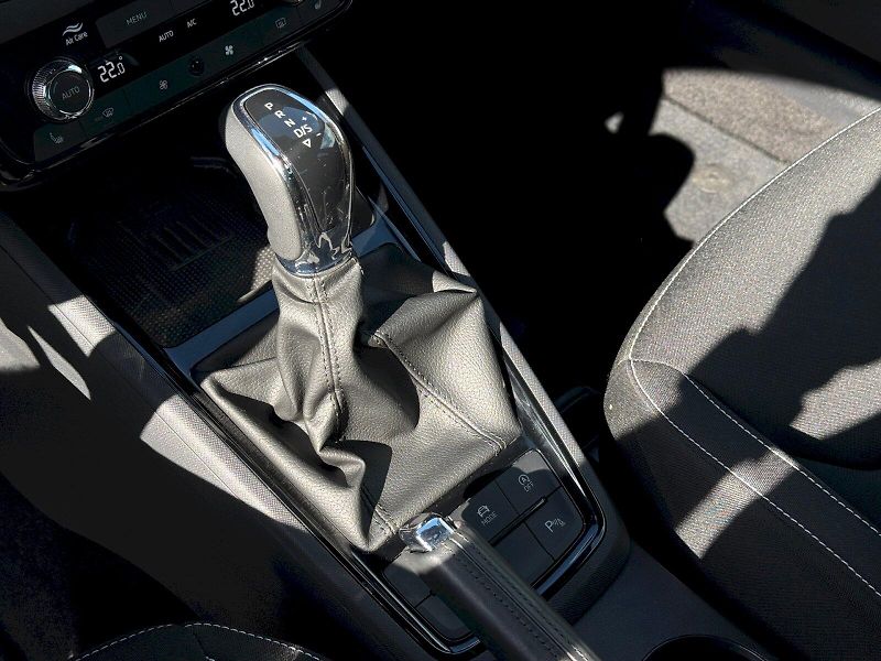 Škoda Kamiq (2025) 1.0 TSI 85 kW DSG Monte Carlo - fotka 15 z 22