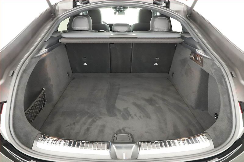 Mercedes-Benz GLE (2025) 300 d 4MATIC, AMG, VZDUCH - fotka 26 z 31