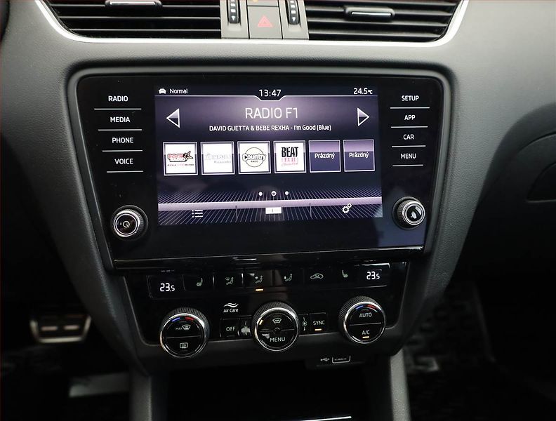 Škoda Octavia (2019) Scout 2.0 TDI, 4X4, Automat - fotka 10 z 21