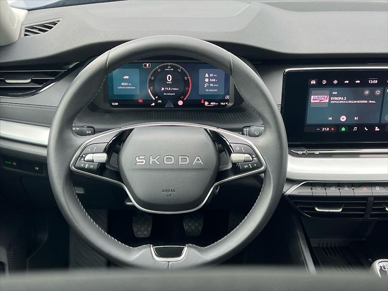 Škoda Octavia 1,5 TSi 85 kW SELECTION  IV. - fotka 15 z 26