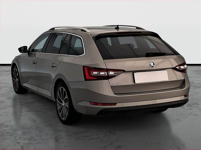 Škoda Superb (2016) Laurin&Klement 2.0 TDI - fotka 4 z 19