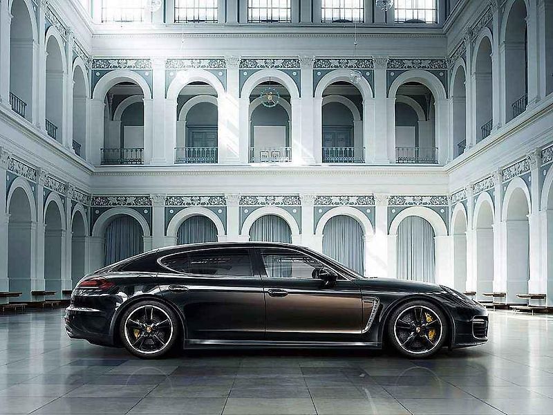 Porsche Panamera Turbo S Exclusive.