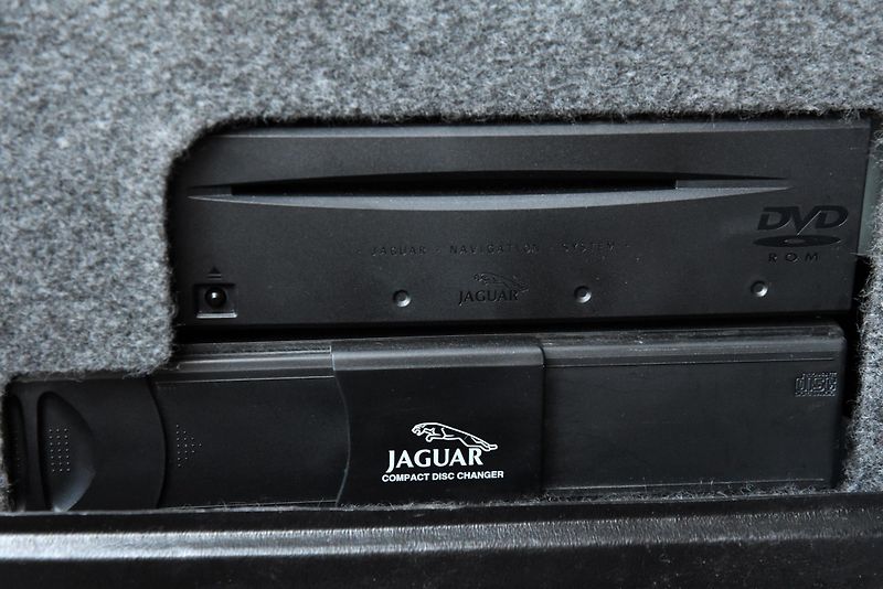 Jaguar X-Type 2.5 V6 AWD EXECUTIVE LIMITED - fotka 45 z 51