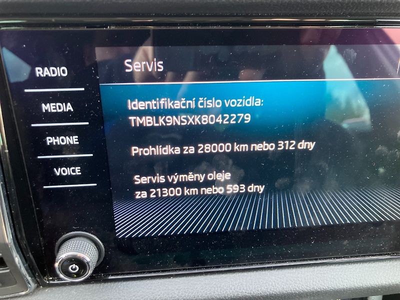 Škoda Kodiaq (2019) 2.0TDI L&K 4x4 DSG NEHAVAR. - fotka 28 z 32