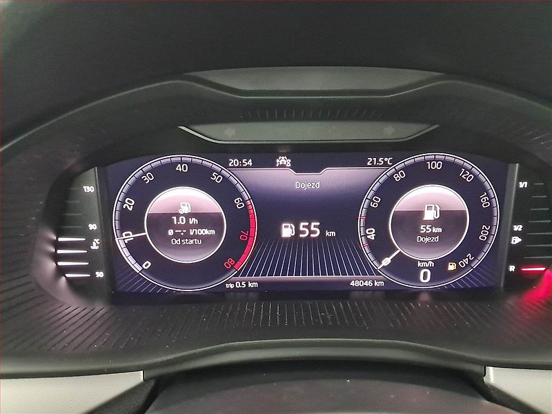 Škoda Kamiq (2021) Style Plus 1.0 TSI, Serv.kniha - fotka 11 z 23