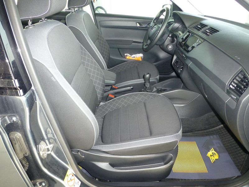 Škoda Fabia (2016) 1,2i-66KW*KLIMA**VYHŘ.SEDADLA* - fotka 16 z 23