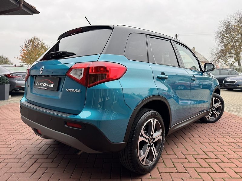 Suzuki Vitara (2015) 1.6i VVT LED Navi Pano Kamera - fotka 2 z 49